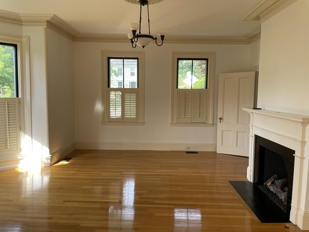 Aucello interior
